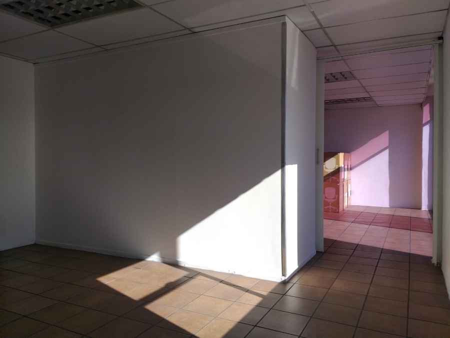 To Let Commercial Property for Rent in Bellville South Industria Western Cape